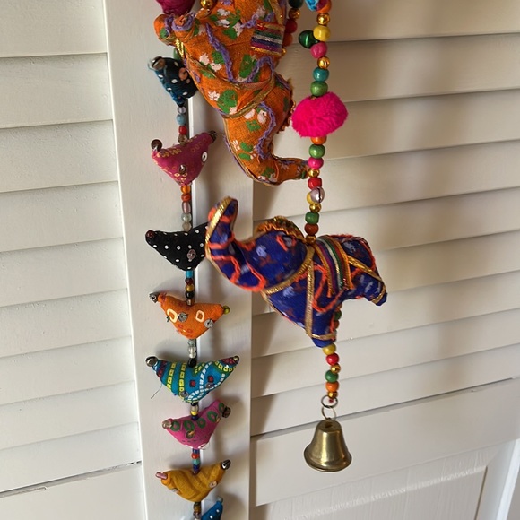 2 Hanging Decorative Cloth/"Jewels" Elephants & Birds Decorative Wall Hangings - Picture 7 of 7